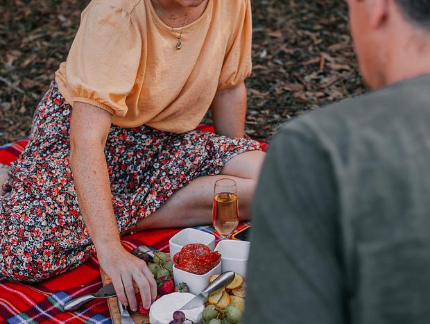 Photo 3 for Afternoon Picnic