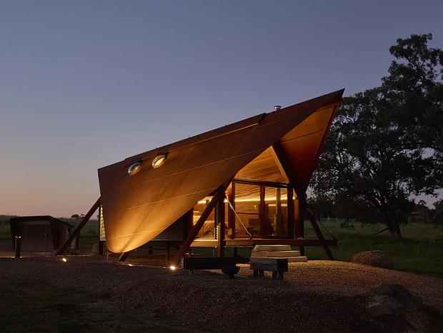Photo 5 for pc3orange - Off-Grid Reimagined - Luxurious Retreat