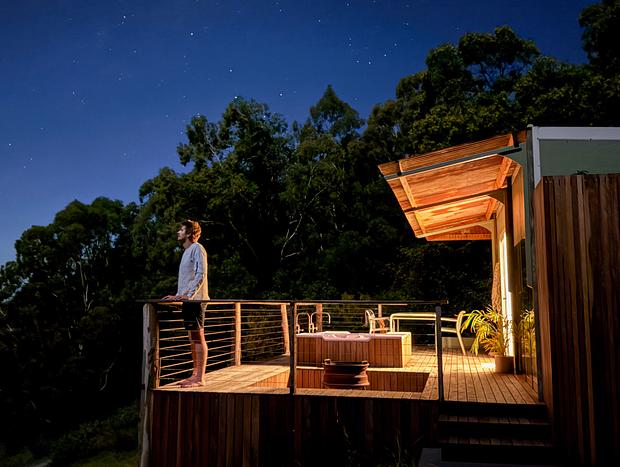 Photo 6 for Twin Tubs In The Treetops
