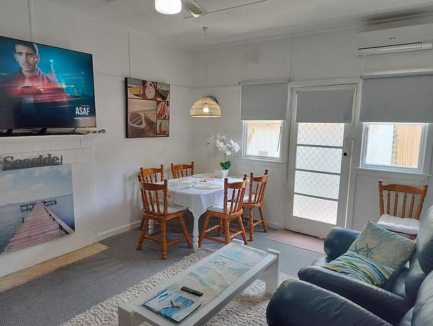 Photo 6 for The Boathouse Narooma a 3 Bedroom Holiday House
