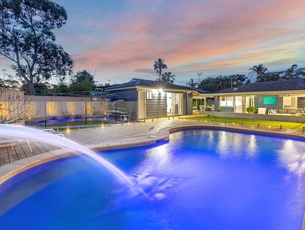Photo 1 for Poolside Family Retreat by HolidayCo