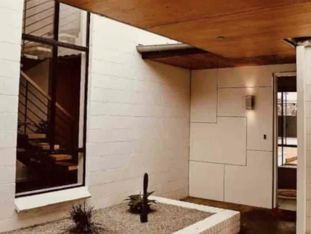 Photo 48 for Palm Springs Style • Fireplace • Pool • Secure Parking