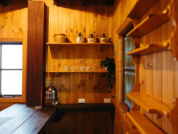 Photo 7 for Cabin On Corio - Australian Charm