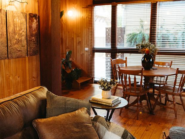 Photo 9 for Cabin On Corio - Australian Charm