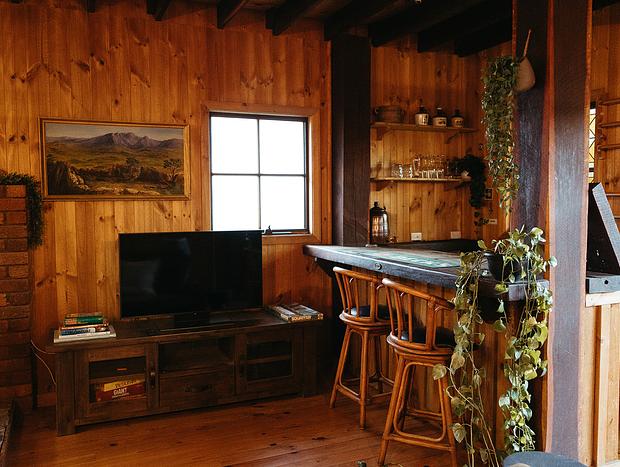 Photo 13 for Cabin On Corio - Australian Charm