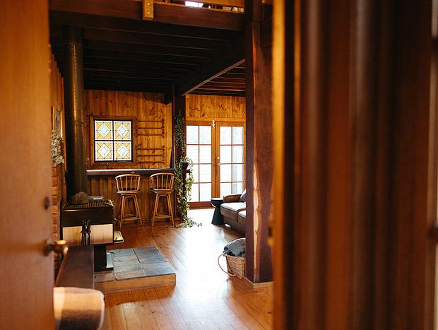 Photo 18 for Cabin On Corio - Australian Charm