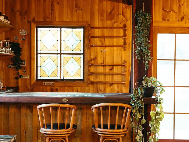 Photo 19 for Cabin On Corio - Australian Charm