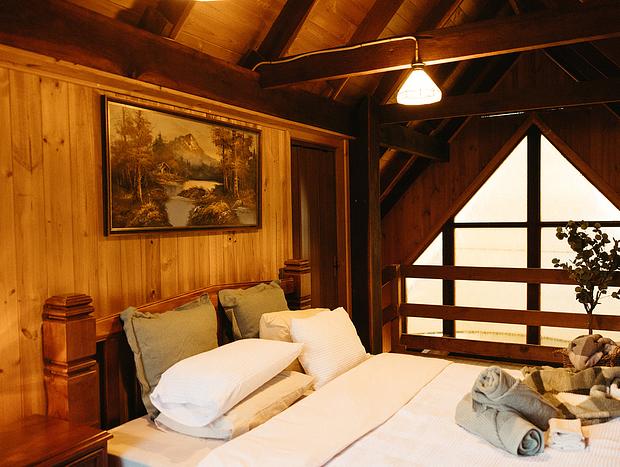 Photo 37 for Cabin On Corio - Australian Charm