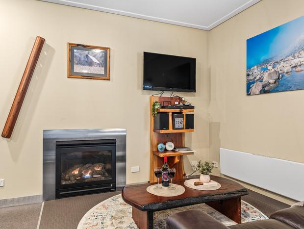 Photo 15 for Kickenback Lodge