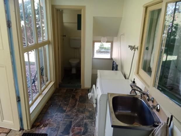 Photo 21 for Toolebewong House