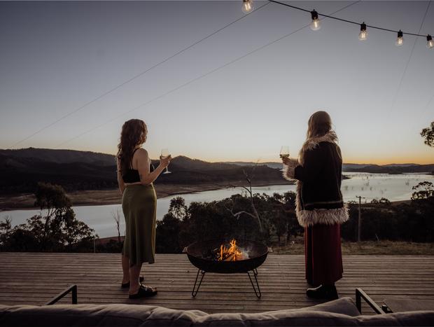 Photo 9 for Dreamy escape above Lake Eildon