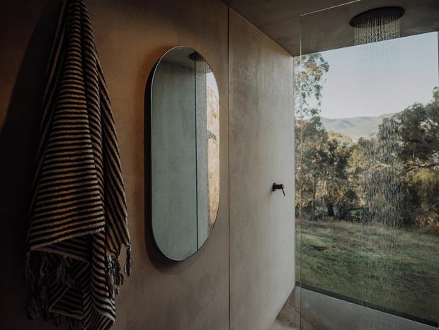 Photo 21 for Dreamy escape above Lake Eildon