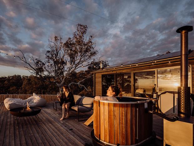 Photo 30 for Dreamy escape above Lake Eildon