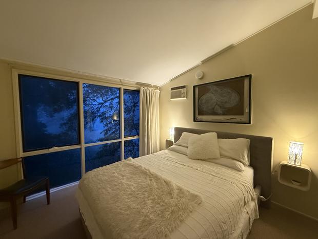 Photo 48 for Sassafras - Treehouse in the Dandenong Ranges