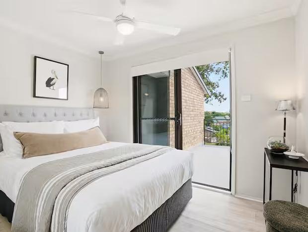 Photo 11 for Absolute Lakefront | Designer-Renovated | Sleeps 10 | 2 Living Areas