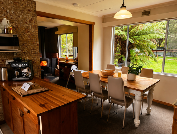 Photo 4 for Top Of The Otways - Country Cottage