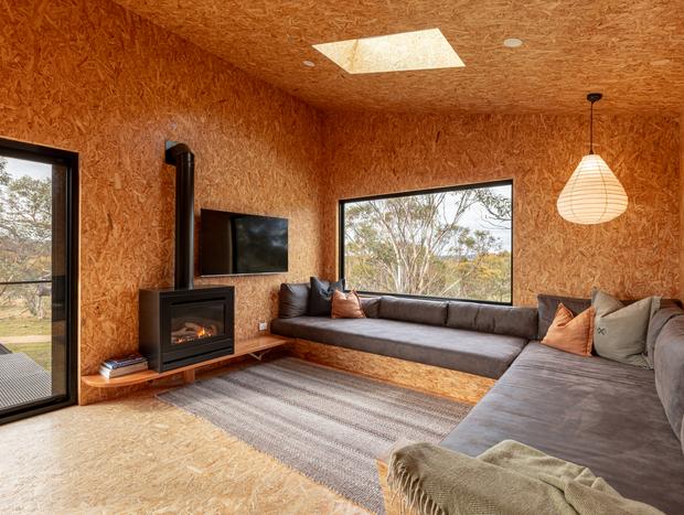 Photo 17 for Luxury Living In The Snowies
