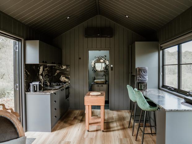 Photo 7 for Cabin wrapped in the wilderness