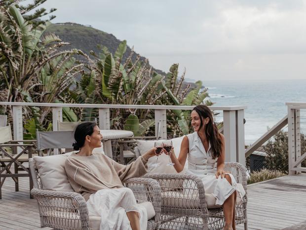 Photo 4 for Luxury Oceanfront Escape