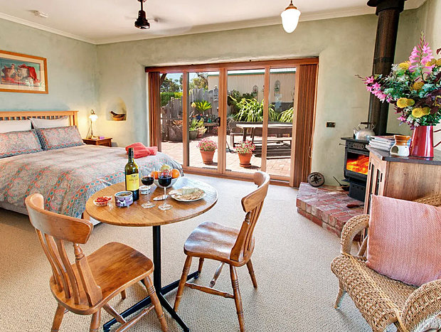 Photo 5 for Millduck Strawbale B&B ... Hideaway in the Hills with Alpacas