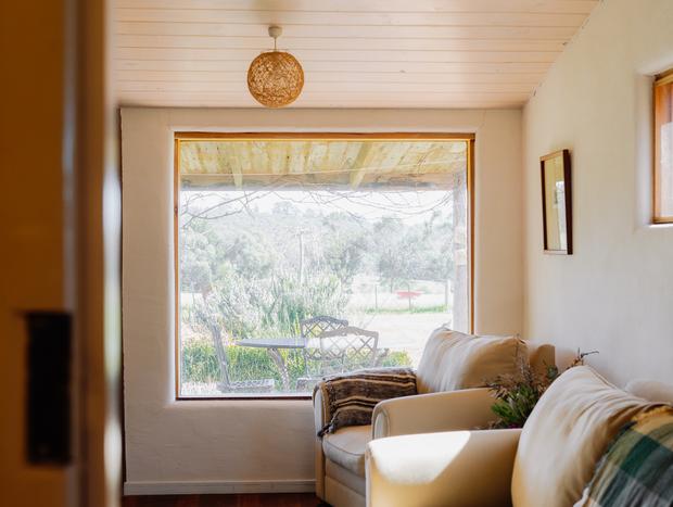 Photo 10 for Farm Cottage in the Macedon Ranges