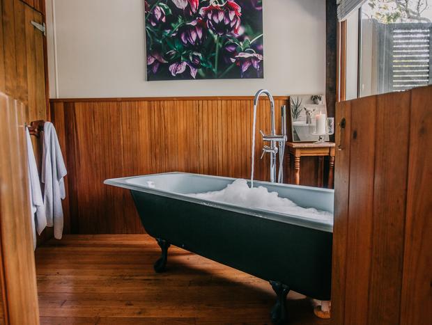 Photo 22 for Blossoms, Baths & Barefoot Bliss