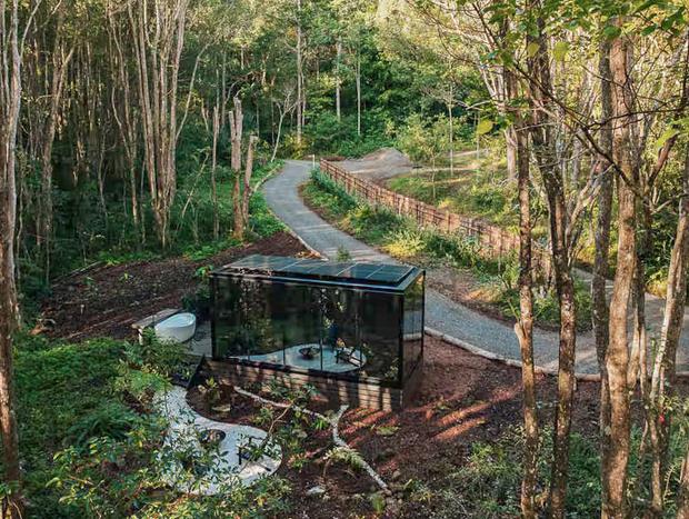 Photo 1 for Luxury Mirror Home in Byron Bay Hinterland