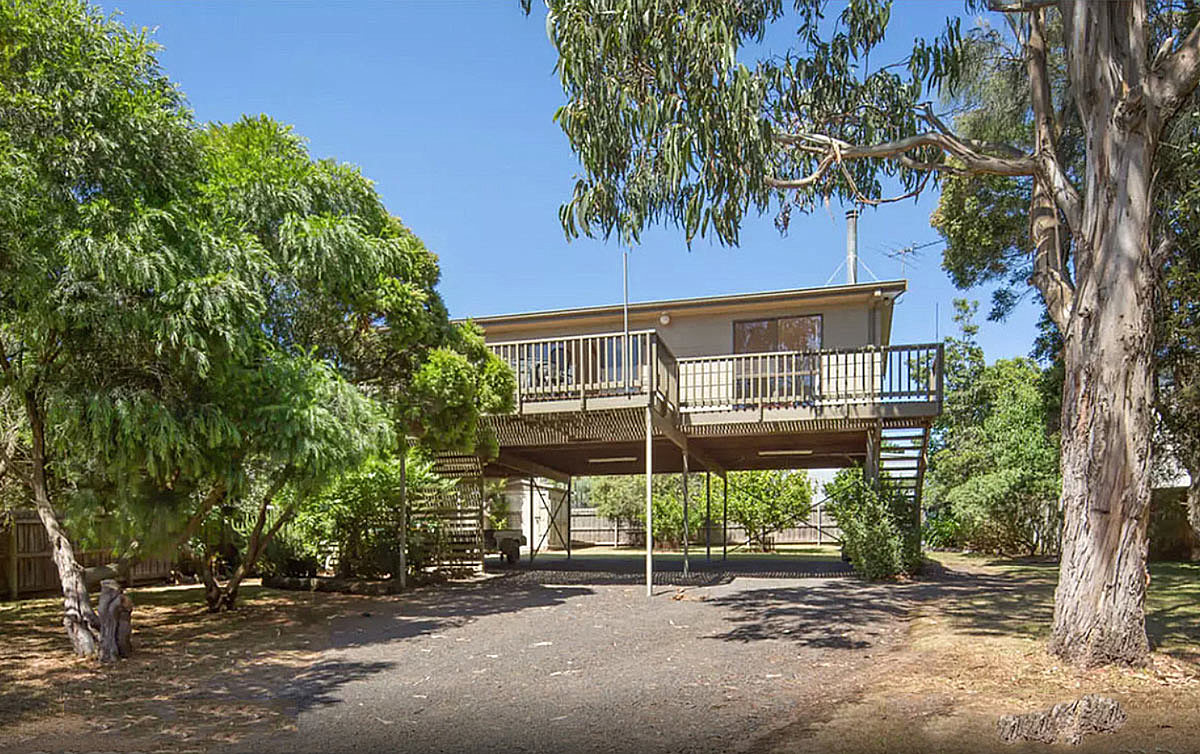 Sit Back and Relax Beach House Beach house for Rent in Ventnor