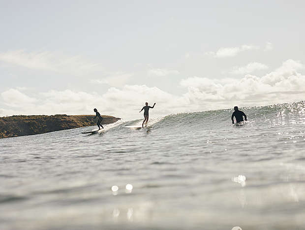 Photo 3 for Surfing