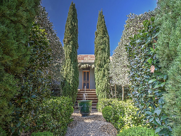 Photo 7 for French Cottage