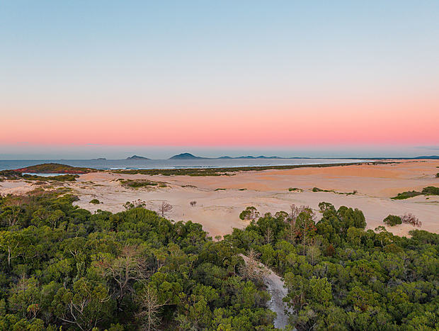 Photo 4 for Dark Point Sand Dunes