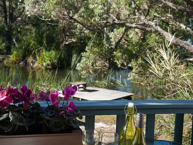 Photo 17 for Corroboree Cottage