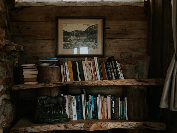 Photo 22 for A Cozy Cottage in the Snowies