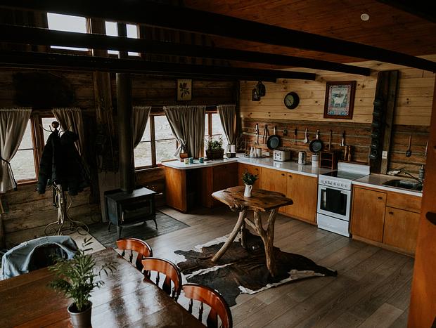 Photo 8 for A Cozy Cottage in the Snowies