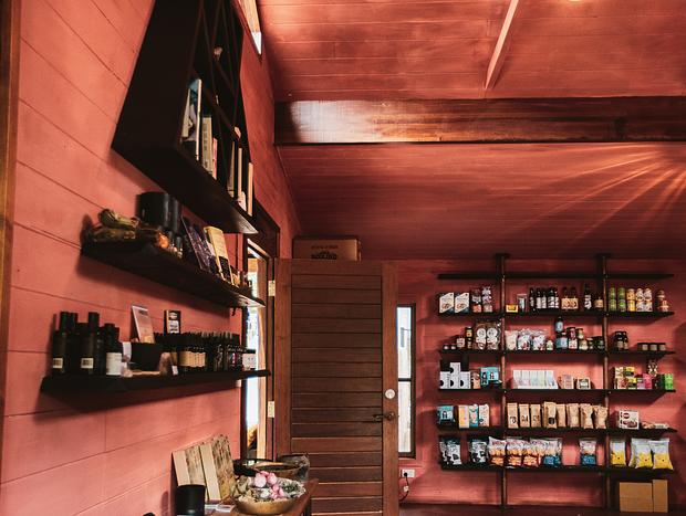 Photo 5 for Lilium Love General Store
