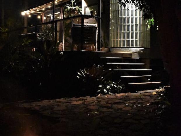 Photo 18 for The Bower - Stylish Garden Bungalow Mount Kembla