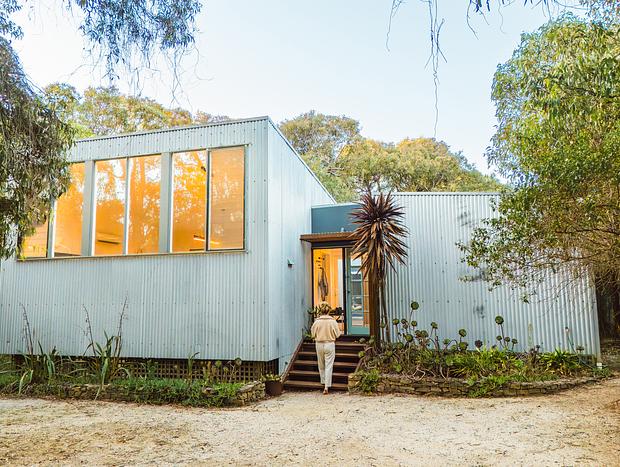 Photo 1 for Light & Airy in Aireys