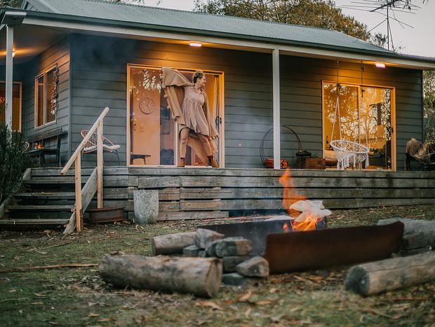 Photo 1 for Cosy Abode & Campfire Swings by the Sea