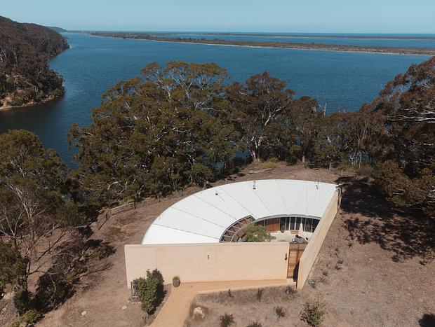 Photo 1 for Unwinding Lakeside at Teulu House