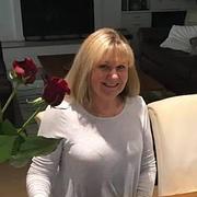 Lizzie's profile photo